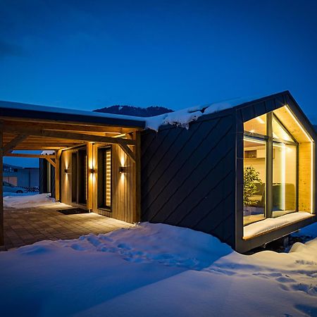 Chalet Stuhleckblick-Ferienhaus Direkt An Der Piste Und Mit Eigener Sauna Spital am Semmering Luaran gambar