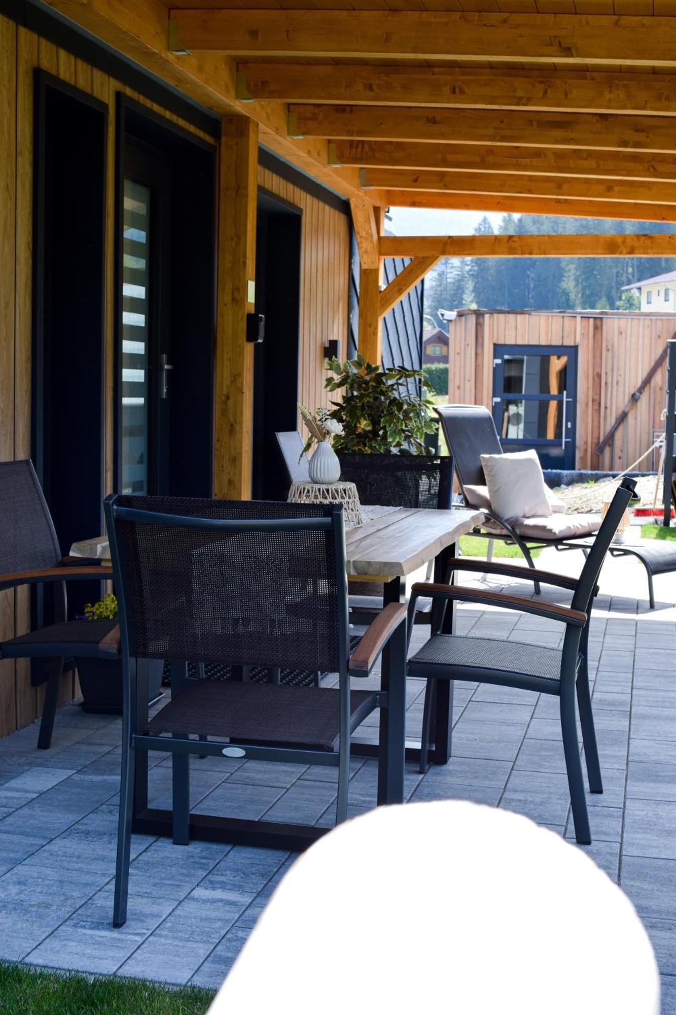 Chalet Stuhleckblick-Ferienhaus Direkt An Der Piste Und Mit Eigener Sauna Spital am Semmering Luaran gambar