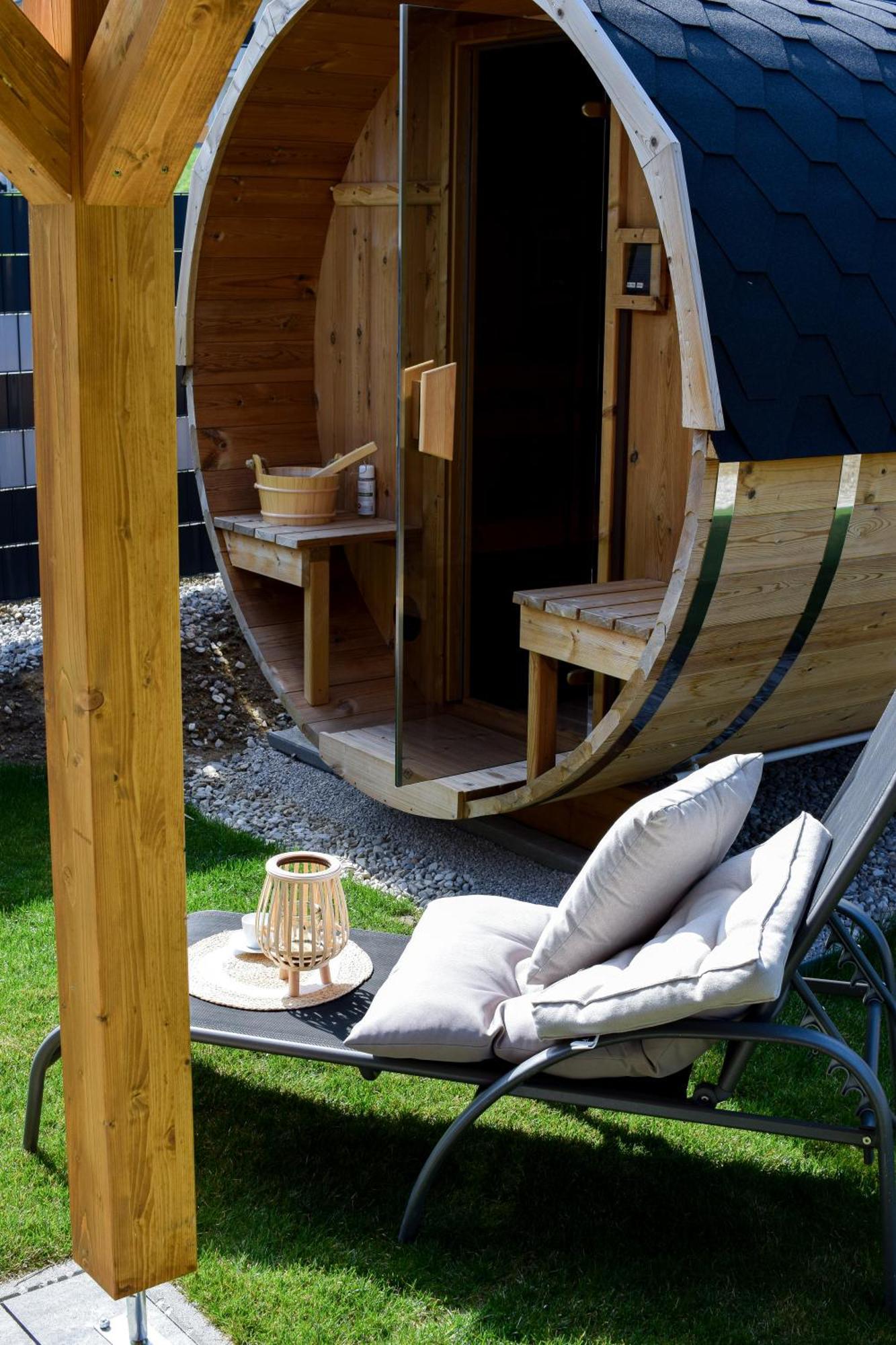 Chalet Stuhleckblick-Ferienhaus Direkt An Der Piste Und Mit Eigener Sauna Spital am Semmering Luaran gambar