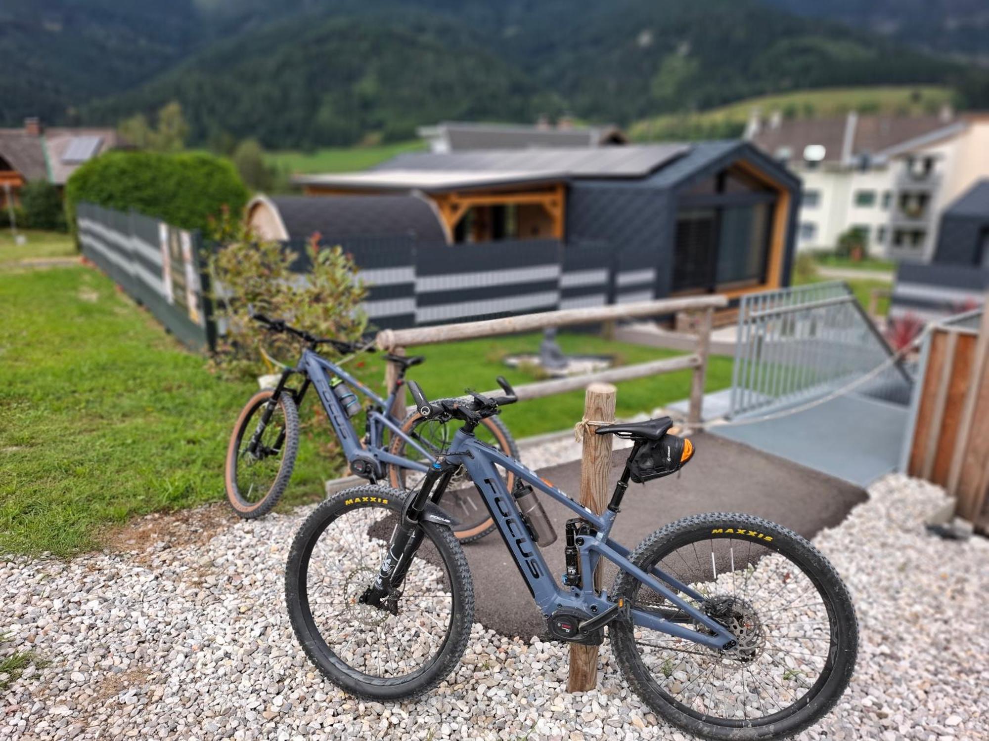 Chalet Stuhleckblick-Ferienhaus Direkt An Der Piste Und Mit Eigener Sauna Spital am Semmering Luaran gambar